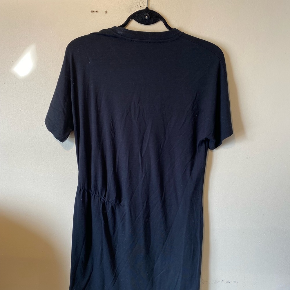 Aritzia Wilfred free size medium black side gather shift dress. - Picture 6 of 8